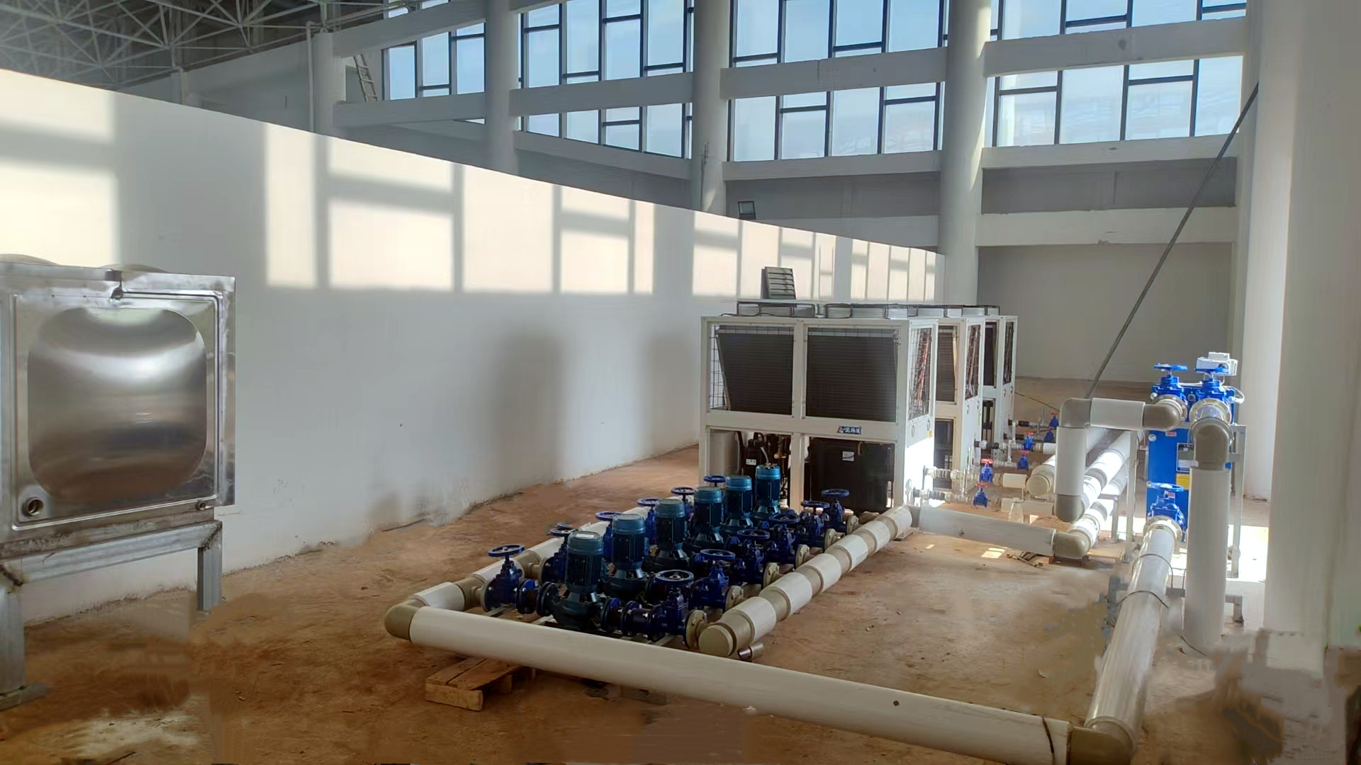 2025.5.4北京師范大學萬寧實驗學校大型泳池整套供水設備